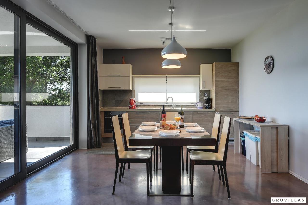 Sunrise Villa Премантура Екстериор снимка