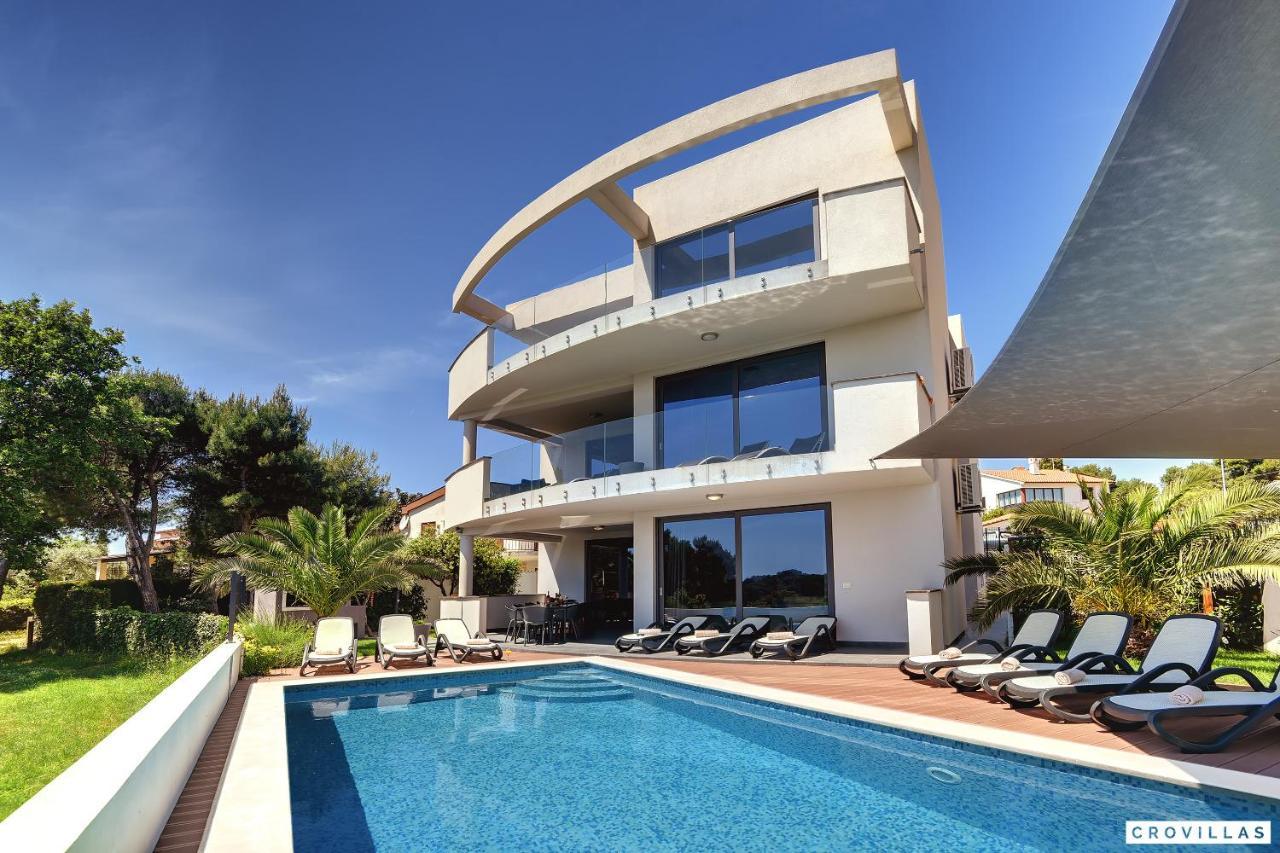 Sunrise Villa Премантура Екстериор снимка