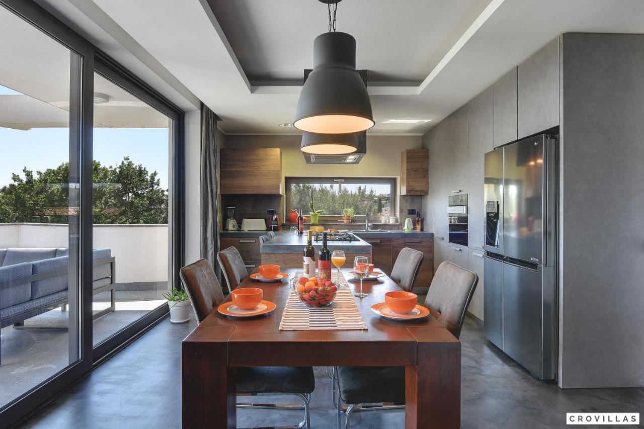 Sunrise Villa Премантура Екстериор снимка